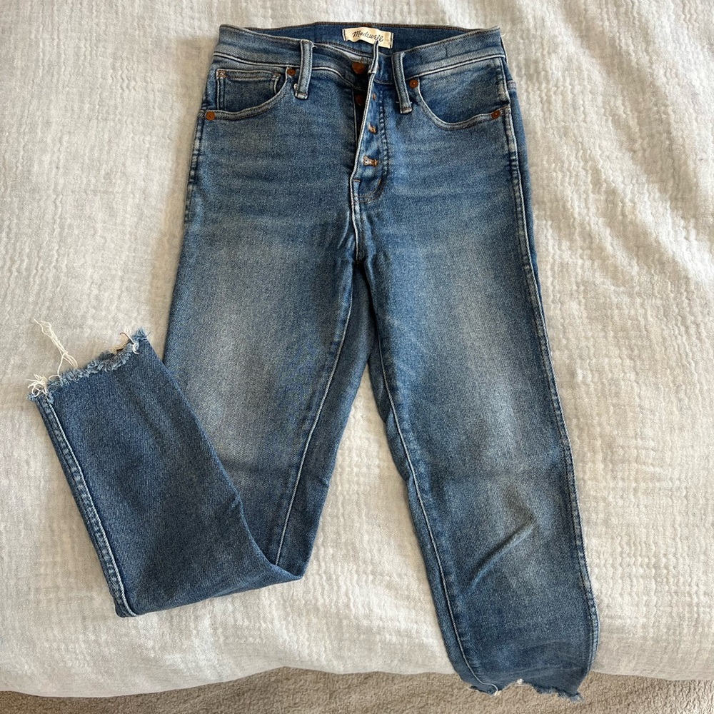 Blue skinny jeans